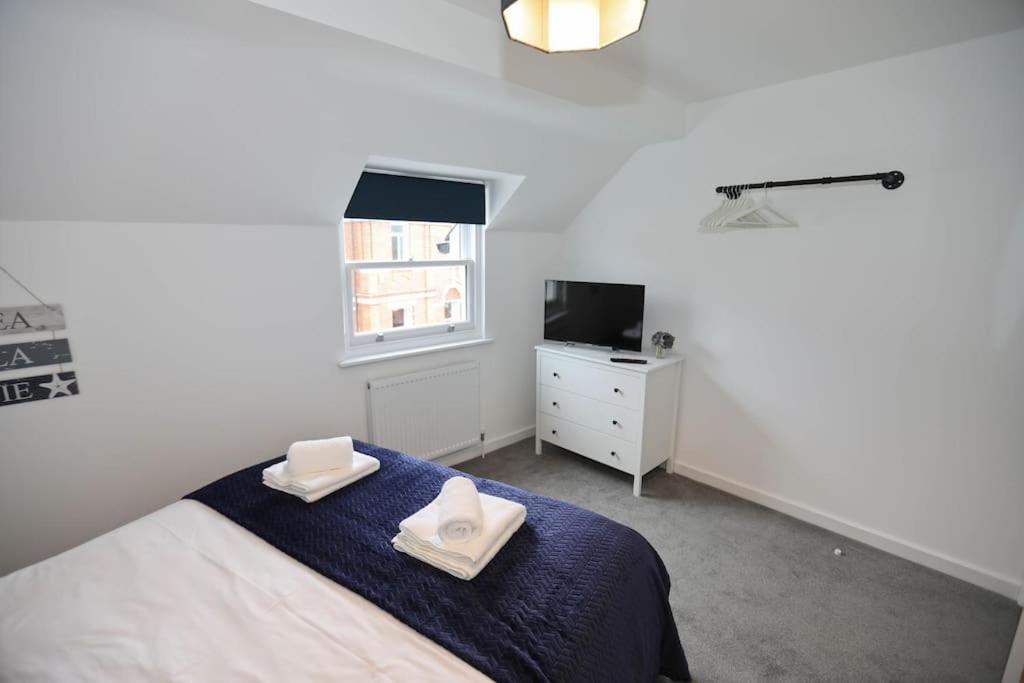 Exmouth - Apartment 1, Strand House - Modern 2 Bedroom Apartment, Perfect Location For Access To Beach & Town Centre - Sleeps 4 Guests - No Parking - Hosted By Rentmyhouse 外观 照片